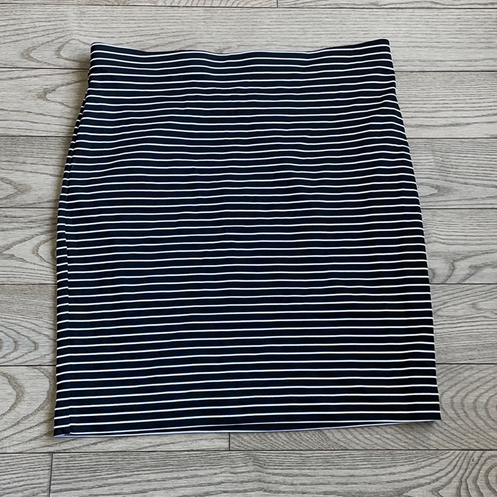 MELANIE LYNE PENCIL SKIRT